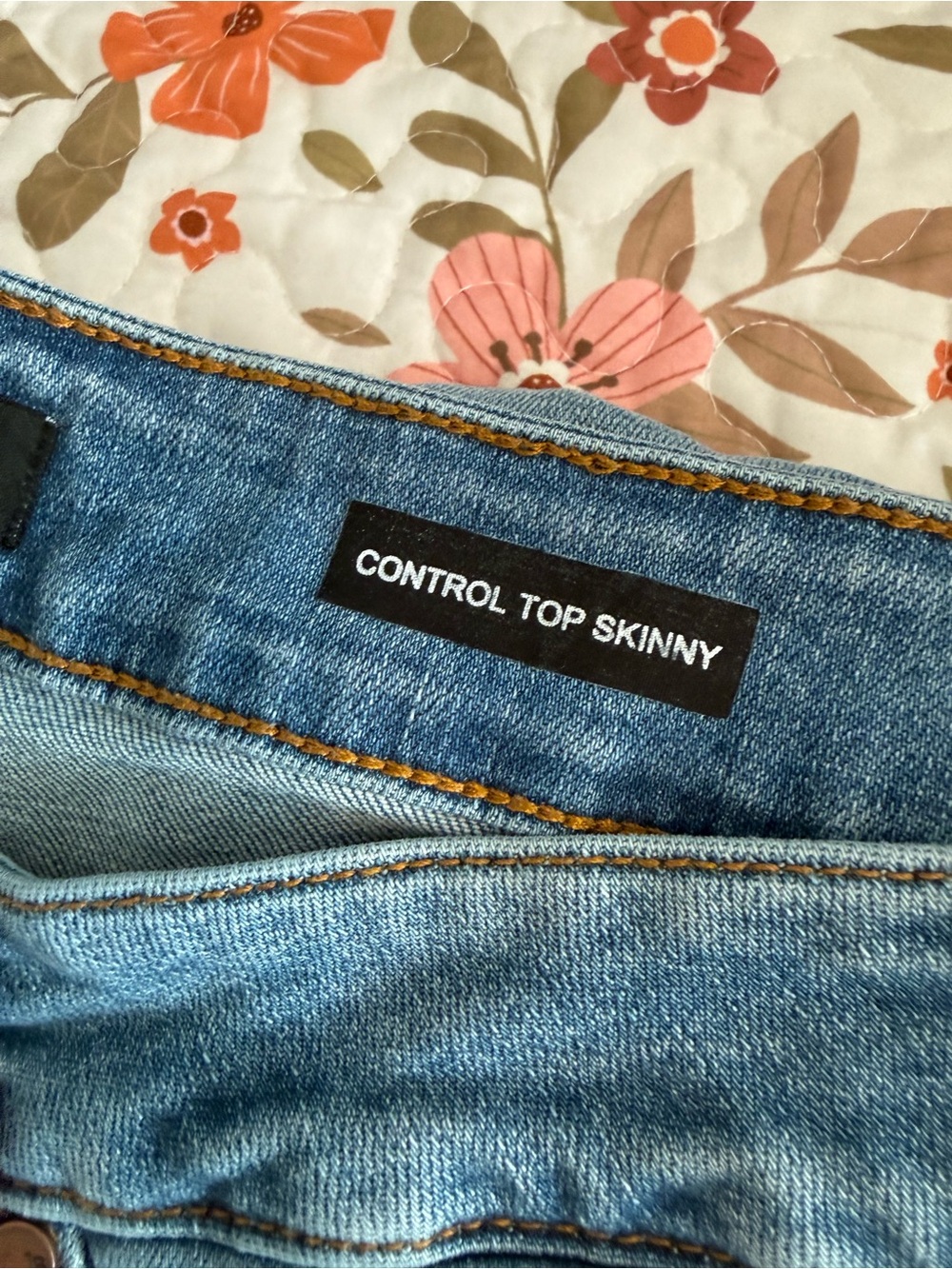 Judy Blue Light Blue Control Top Skinny Jeans